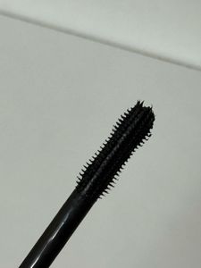 HUDA Beauty Mascara