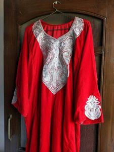 Tilla Embroidered Kashmiri Pheran