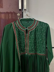 Ethnic Green Embellished Kurta and Dupatta