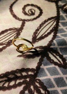 Elegant pure  Gold Ring 18k with hall mark