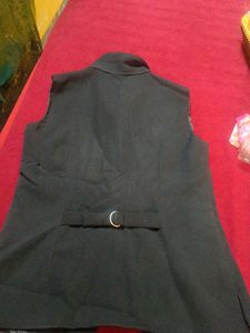 Sleeveless Black Waistcoat