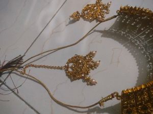 Elegant Gold Jewelry Set