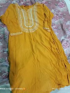 Offer Set of 4 Ladies Kurtis