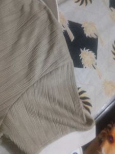 Stylish Collared Short Sleeve Top