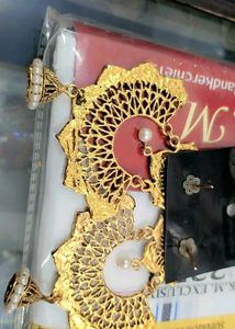 Unique Design Earing