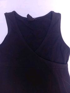 H&amp;M Black Sleeveless Top