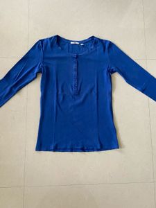 UNIQLO Blue Long Sleeve Top/ T-shirt
