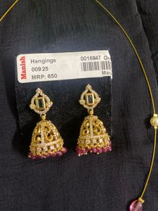 Elegant Necklace &amp; Earring Set