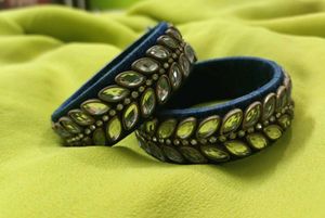 Stylish Bangle Set