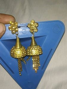 Golden Jhumke