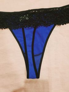 XXL Blue Lace Thong