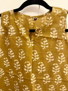 Block Print Sleeveless Top ☀️
