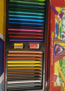 Crayons Set