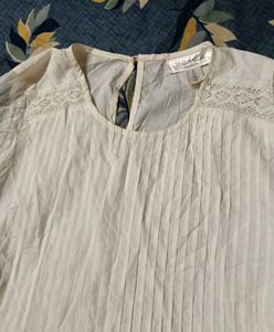 VINTAGE SHEER SLEEVE TOP