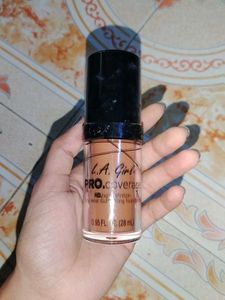 L.A. Girl Pro Coverage Foundation