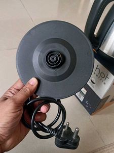 Pigeon Hot Kettle - Brand new