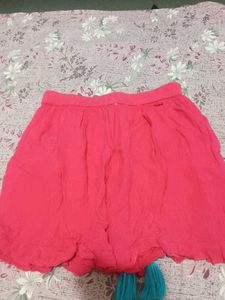Coral tassel shorts