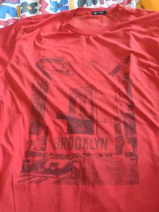 Red 'Brooklyn' Graphic T-Shirt