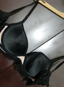 Black ⚫Chic Lace Bra For 36 C Bust