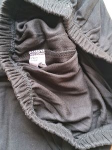 Sm Textile Xl Legin Available In 2 Colours No Exch