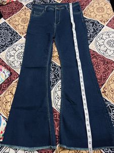 Bootcut Jeans