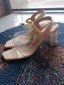 Heel 👠