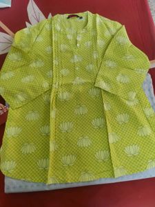 Lime Green Lotus Print Tunic Top
