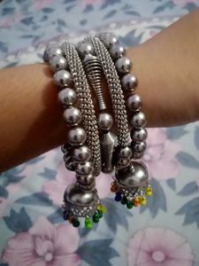 Earings