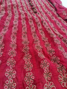 Authentic Lucknowi Chickankari Kurta With Detailed Embroidery