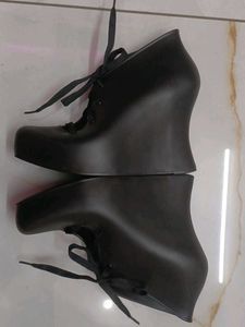 UNIQUE 😎New MELISSA💝💖BOOTS 😍