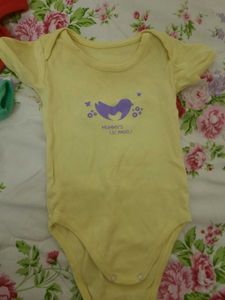 7 Onesies Combo 0 To 3 Months