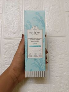 Dot & Key Moisturizer