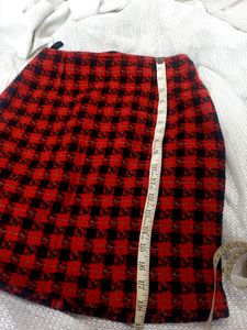 Promod Check Design Winter Skirt ❤️🖤