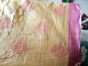 Cream And Pink Saree