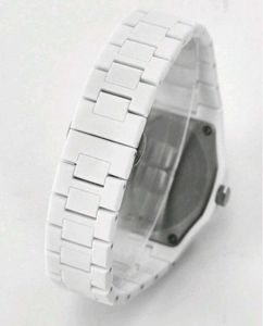 Stylish White Wristwatch