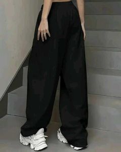 Trendy Black Sweatpants