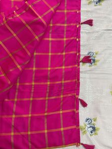 Checkered Pink Saree