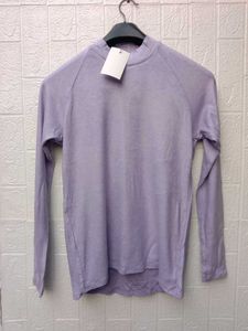 New with tag Pinterest Lavender turtleneck