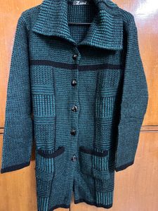 Green Winter Coat 🧥 🦚