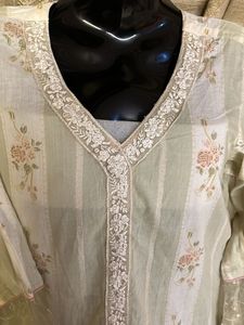 Elegant Floral Kurta