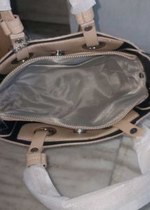 Min   Handbag