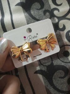 Rose Gold Bow Earrings
