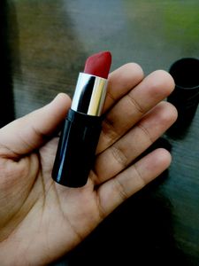 NYBae 🔥❗️Free❗️Ruby Red Shade 💄 😍 ✨️