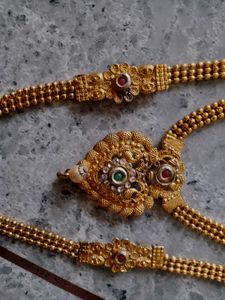 3 Neckless