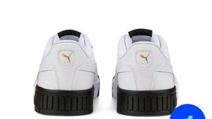 Woman Puma Carina 2.0