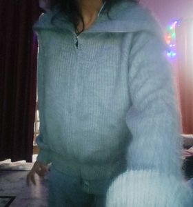 Ribbed Zip-Up Knit Cardigan