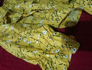 Puffed Sleeve Yellow Top