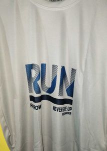 Farrowx Run Graphic Tee