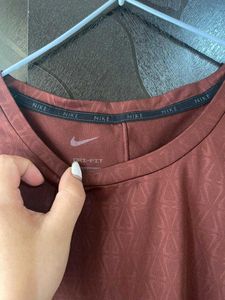 Nike One Luxe Women&#39;s, Slim Fit Bronze Eclipse