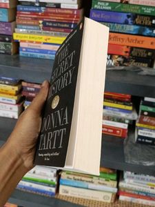 The Secret History by Donna Tartt